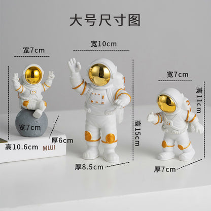 Wholesale astronaut hand model creative astronaut blind box decoration living room TV cabinet decoration birthday gift