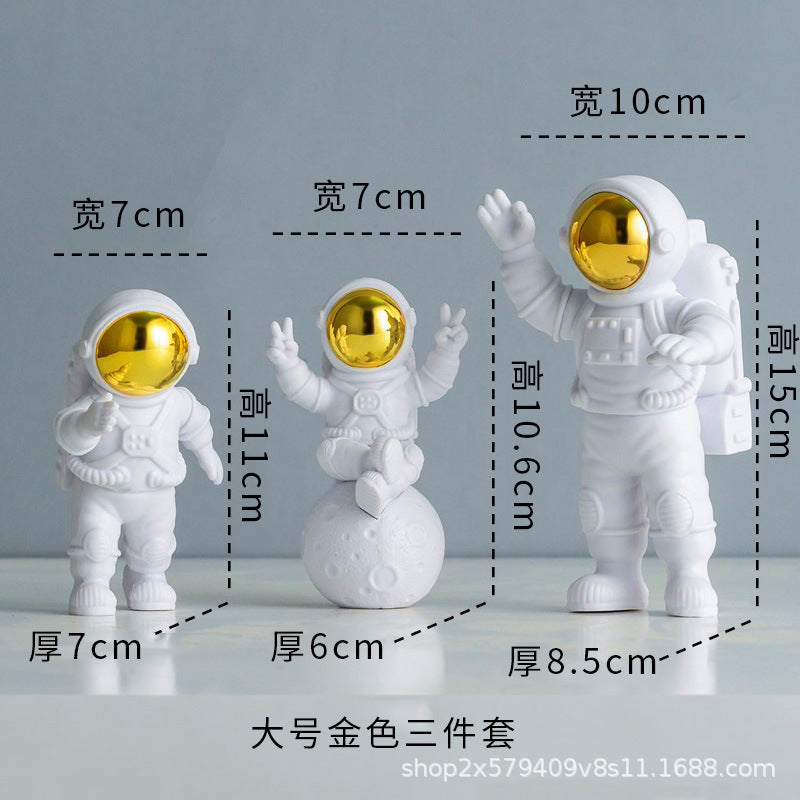 Wholesale astronaut hand model creative astronaut blind box decoration living room TV cabinet decoration birthday gift